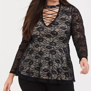 🆕 2X TORRID BLACK LACE LATTICE PEPLUM TOP